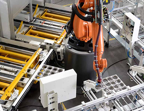 Analysis of Future Trends and Technical Challenges in Water-Cooled Packaged Chillers